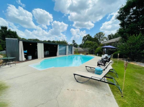 Lake Hamilton home with Pool,Cabana and hot tub